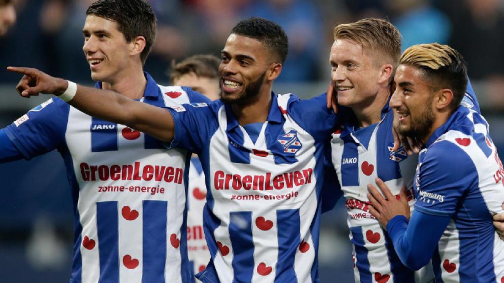 sc-heerenveen-vs-ado-den-haag-tip-bong-da-18-4-2018 2