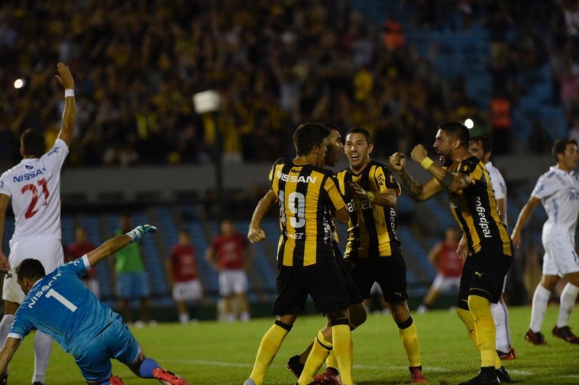 atletico-tucuman-vs-penarol-tip-bong-da-3-5-2018 2