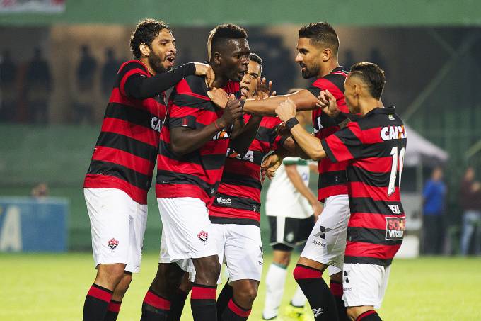 vitoria-ba-vs-internacional-tip-bong-da-31-5-2018 2