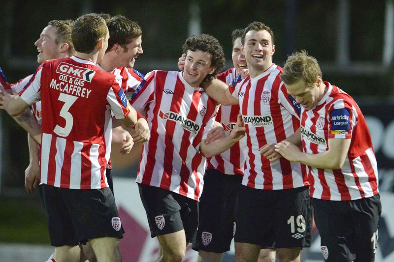 derry-city-vs-limerick-37-tip-bong-da-7-7-2018 2