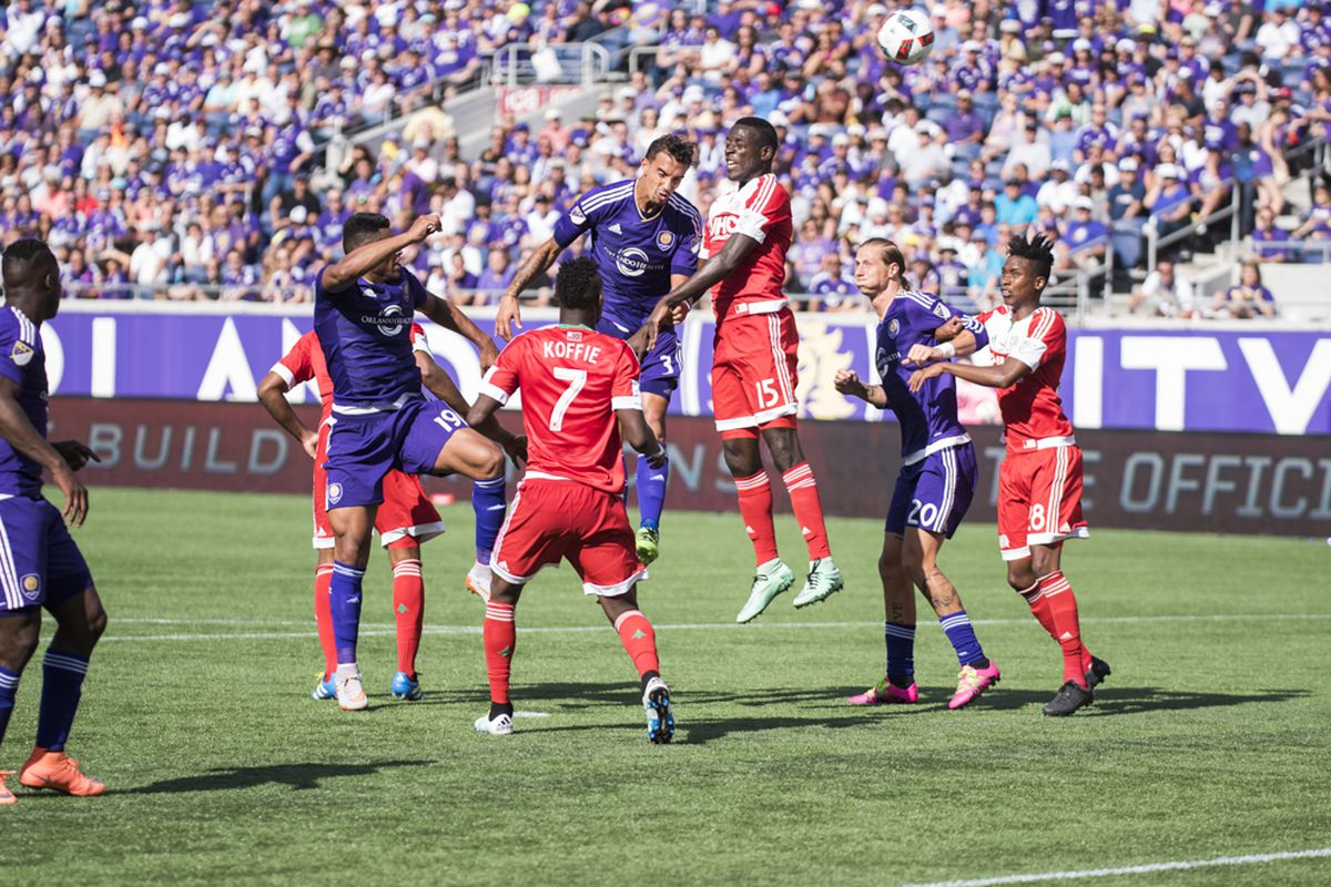 new-england-revolution-vs-orlando-city-tip-bong-da-14-10-2018 2