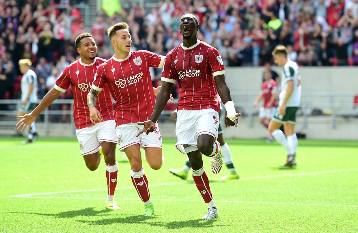 bristol-city-vs-birmingham-city-–-tip-bong-da-27-2-2019 2