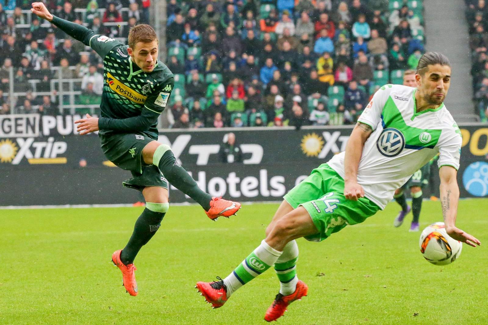 wolfsburg-vs-gladbach-21h30-ngay-15-12-2