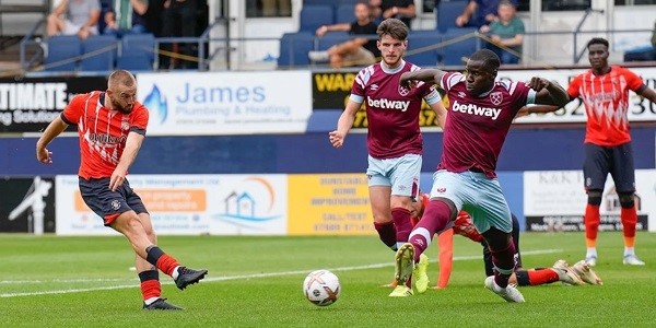 Soi kèo và nhận định Luton Town - West Ham