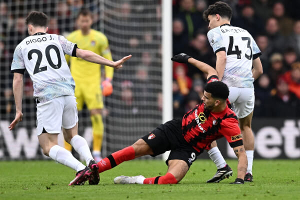 Nhận định Bournemouth vs Liverpool