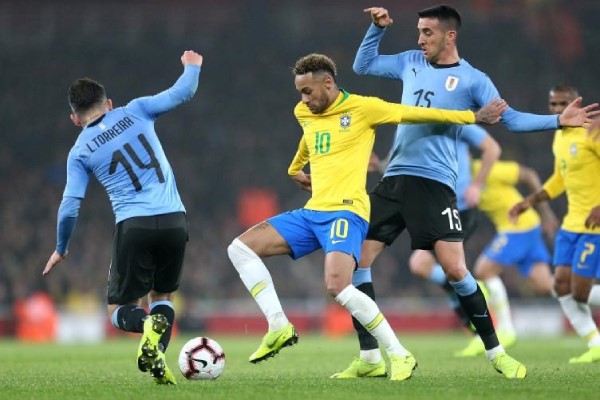 Thành tích thi đấu gần đây của Uruguay và Brazil