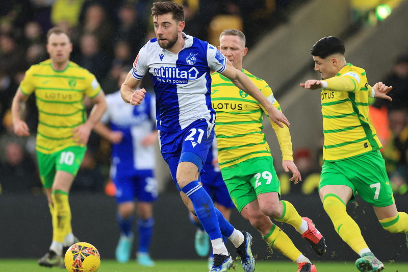 Tổng hợp kết quả nhận định trận đấu Bristol Rovers vs Norwich City 