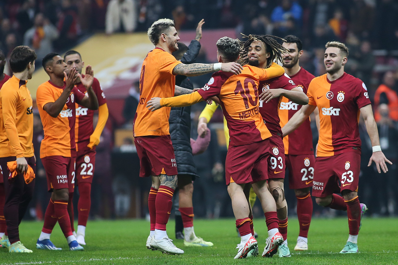 Tổng hợp kết quả nhận định trận đấu Galatasaray vs Sparta Praha 