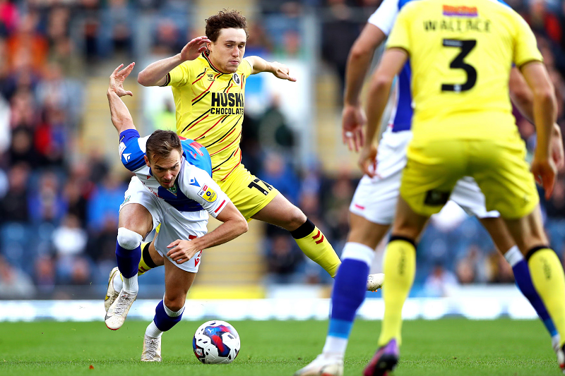 Nhận định trận đấu Blackburn Rovers vs Millwall 