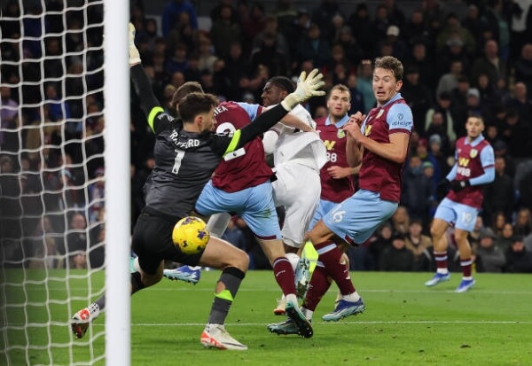 Nhận định West Ham vs Burnley