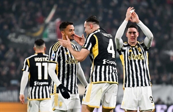 Soi kèo và nhận định Juventus - Fiorentina