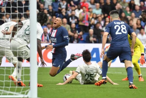 Nhận định Lorient vs PSG