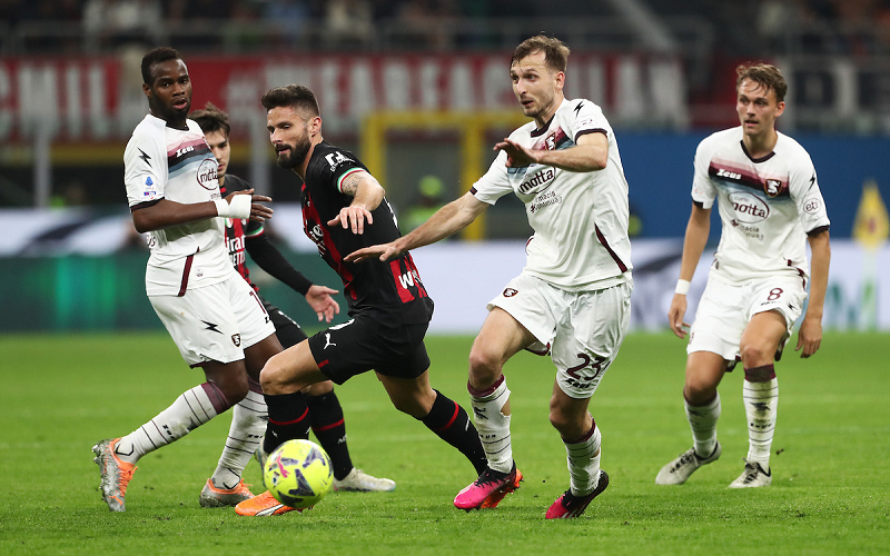 Nhận định trận đấu AC Milan vs Salernitana uk88