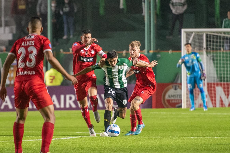 Tip kèo bóng đá trận Union Santa Fe vs Banfield uk88