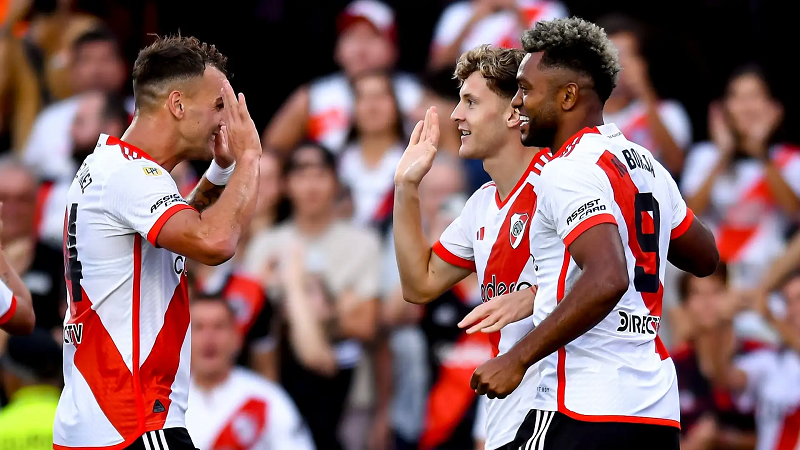 Tip kèo bóng đá trận Deportivo Riestra vs CA River Plate uk88