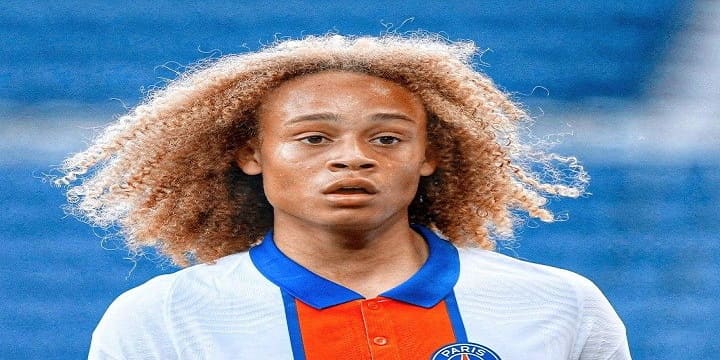 Xavi Simons đã ký hợp đồng gia cao tại PSG nhưng không thành công tại CLB này