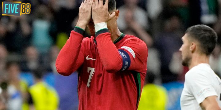 Ronaldo: “Bóng đá là những khoảnh khắc không thể giải thích được”