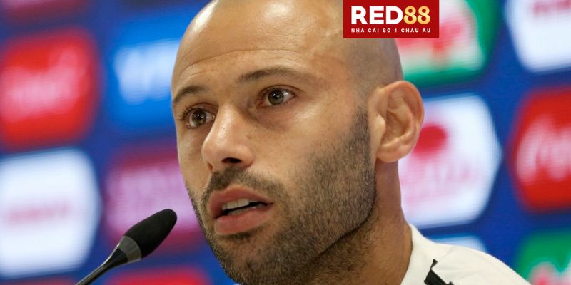 Mascherano chỉ trích ban tổ chức