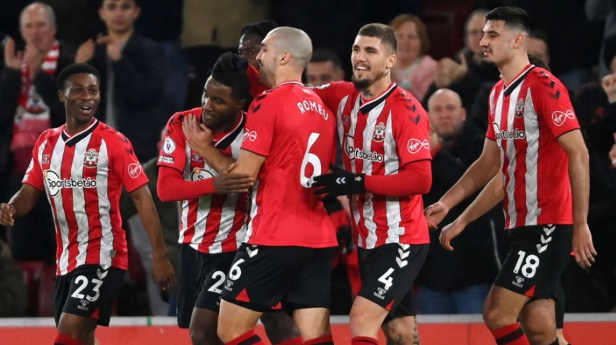 Soi kèo và nhận định Southampton - Stoke