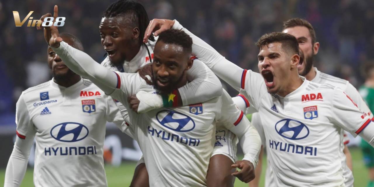 Các cuộc đối đầu giữa Reims và Olympique Lyonnais thường rất căng thẳng và kịch tính