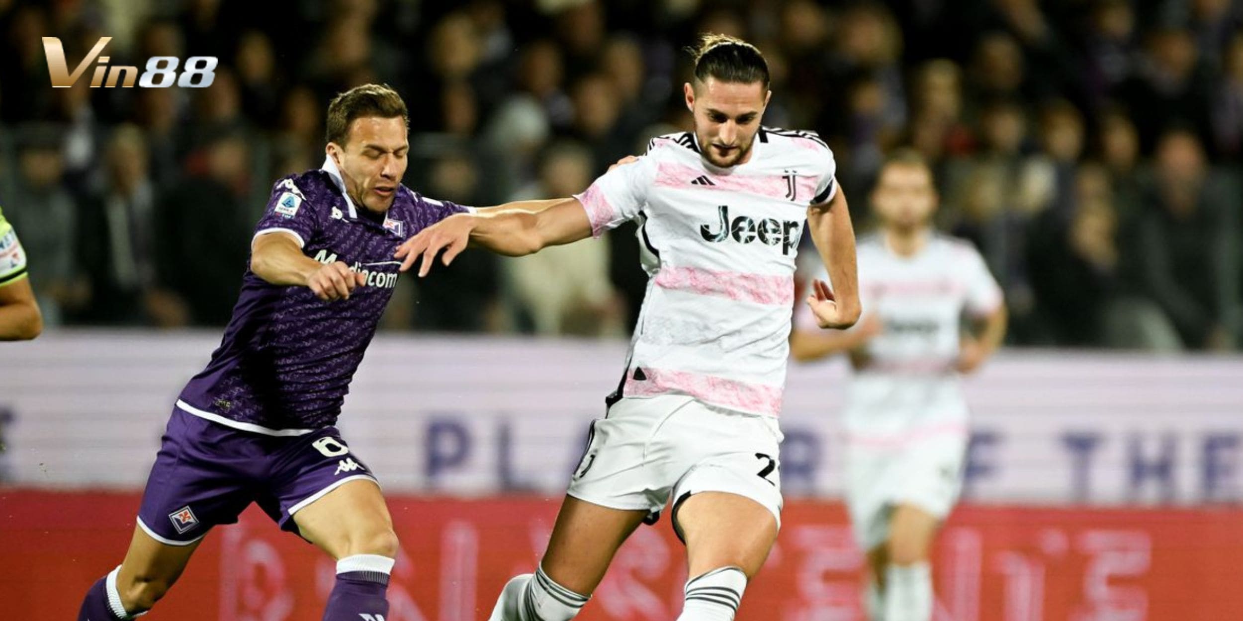 Juventus quyết tâm dành 3 điểm để vượt qua chính Fiorentina trên bảng xếp hạng