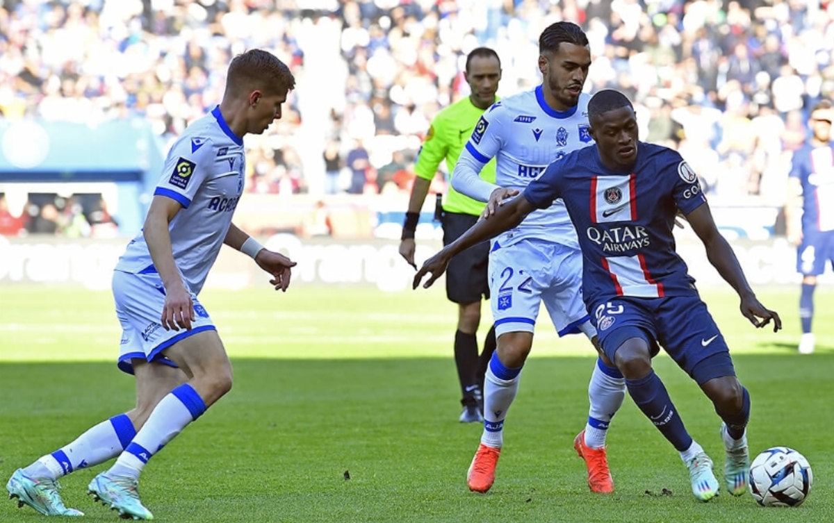 Soi kèo và nhận định Auxerre - Paris Saint Germain