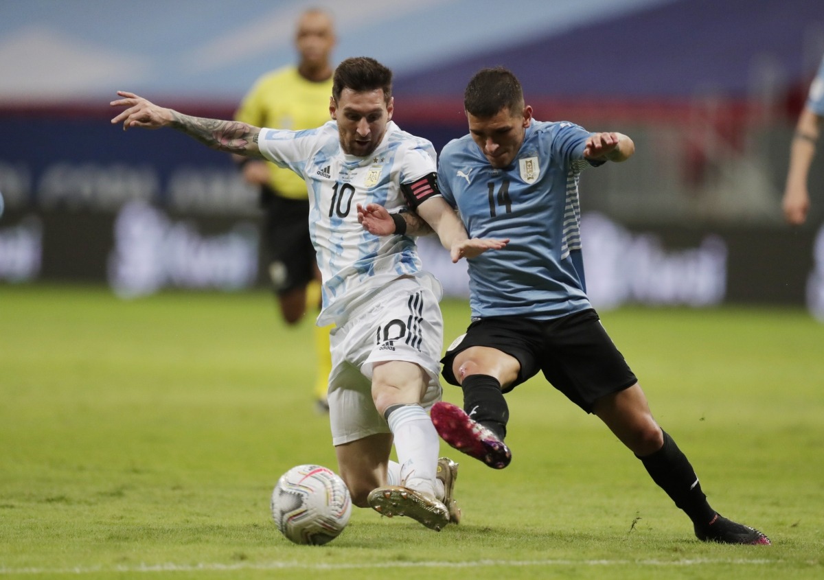 Nhà cái 8LIVE dự đoán tỷ số trận đấu - Uruguay vs Argentina