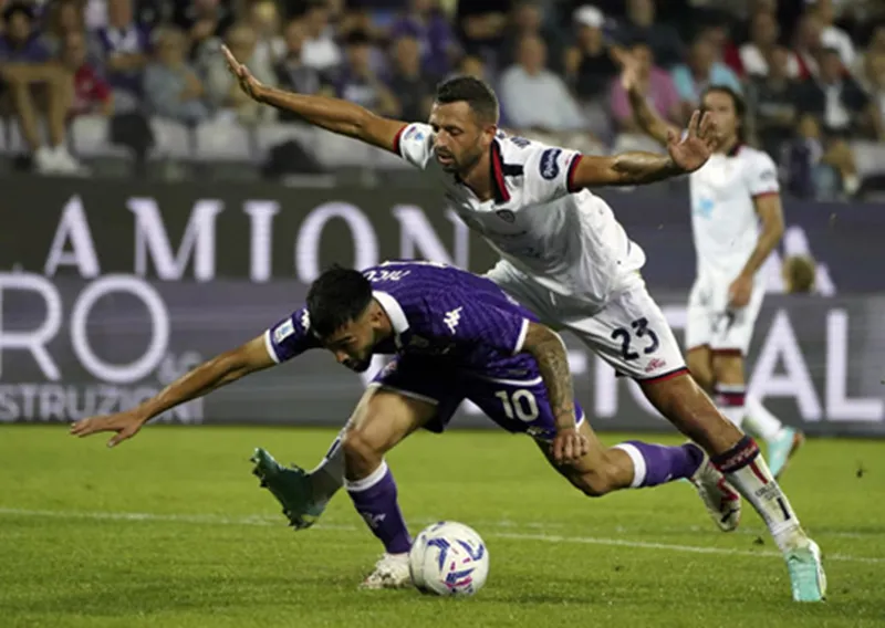 Tip kèo bóng đá trận Cagliari vs Fiorentina uk88