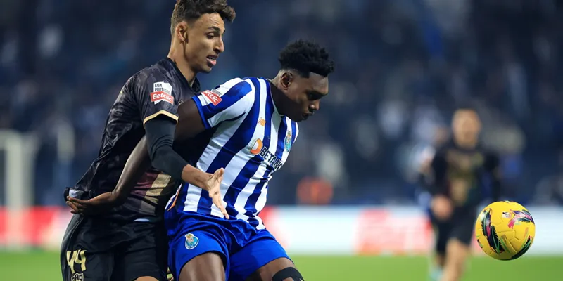 Tip kèo bóng đá trận Estrela vs FC Porto uk88
