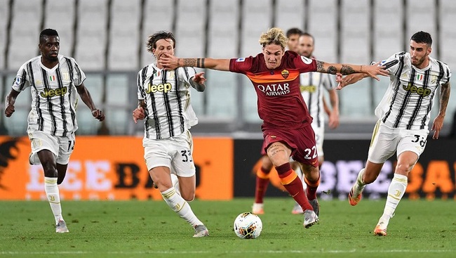 Màn đụng độ AS Roma vs Juventus