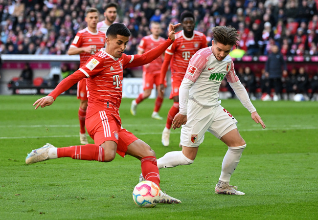 Màn đụng độ Augsburg vs Bayern Munich