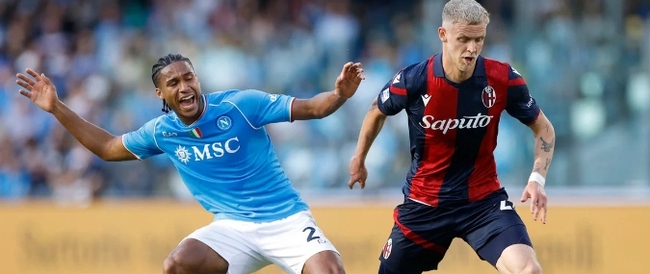 Màn đụng độ Bologna vs Napoli