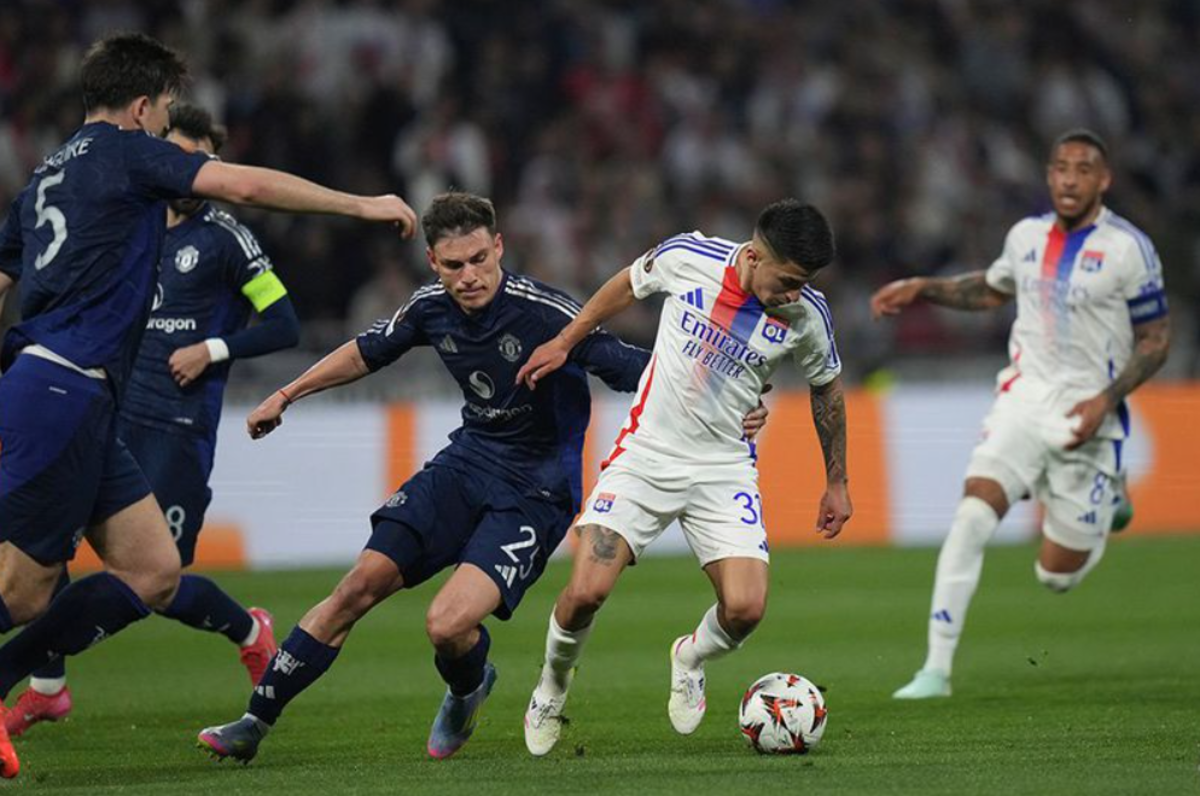 Soi kèo và nhận định Manchester Utd - Lyon