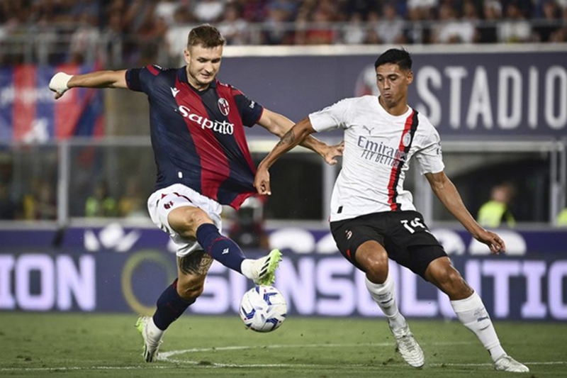 Tip kèo bóng đá trận AC Milan vs Bologna uk88