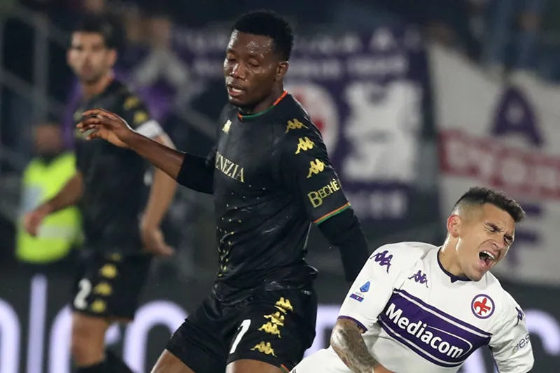 Tip kèo bóng đá trận Venezia vs Fiorentina uk88