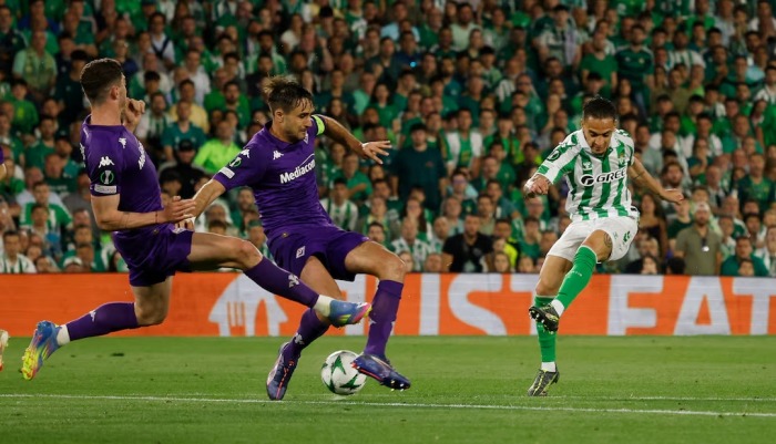 Fiorentina vs Real Betis