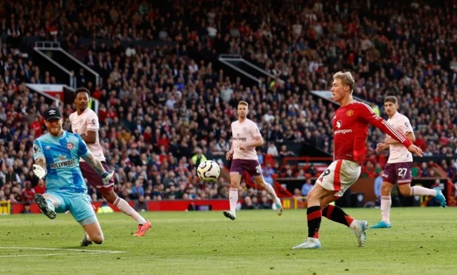Màn đụng độ Brentford vs Manchester United