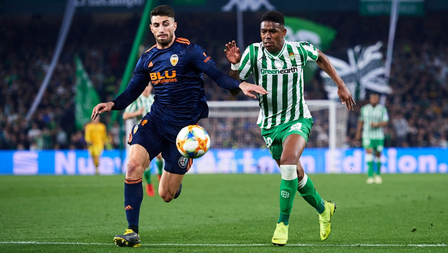 Màn đụng độ Real Betis vs Valencia