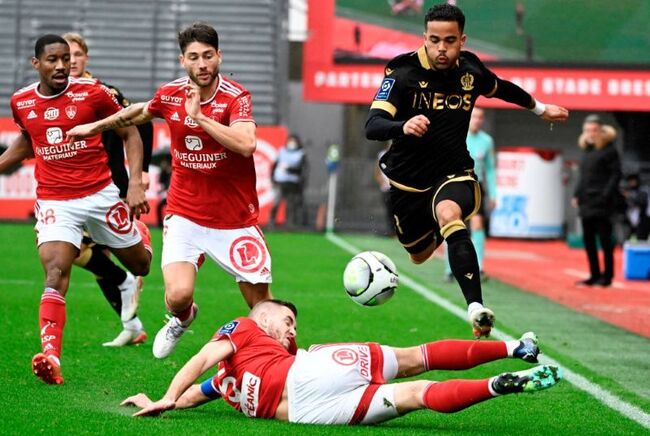 Màn đụng độ Reims vs Metz