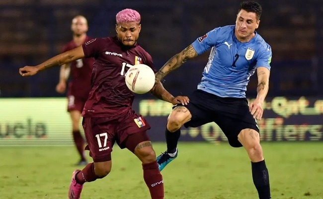 Màn đụng độ Uruguay vs Venezuela