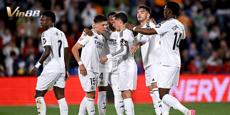 Đội Khách Real Madrid