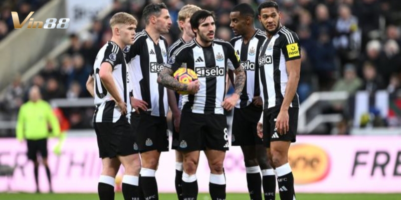 Soi Kèo & Dự Đoán Tỷ Số Trận Đấu Giữa Aston Villa Vs Newcastle United