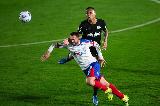 Màn đụng độ Vitoria Salvador vs Bragantino