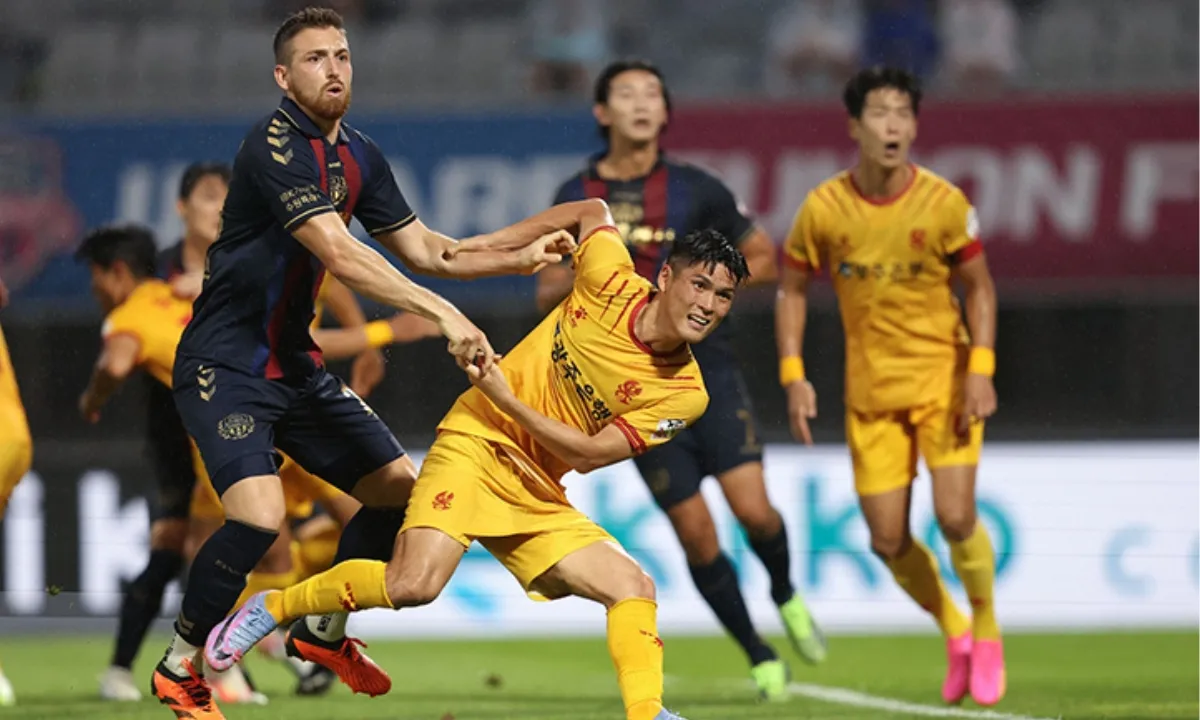 Phân tích phong độ Suwon vs Gwangju