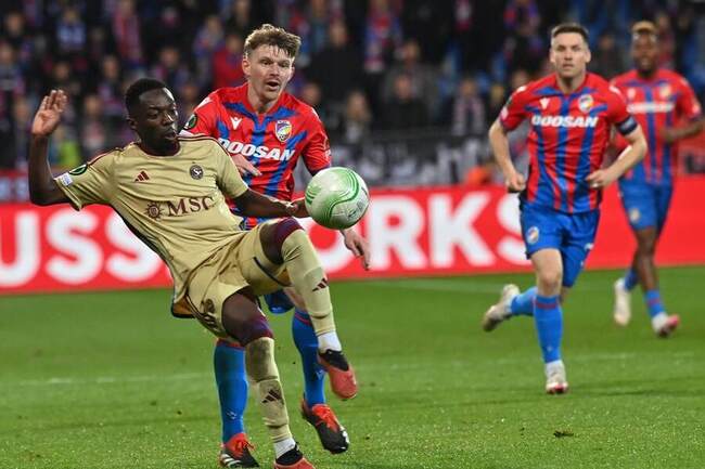 Màn đụng độ FC Viktoria Plzen vs Servette