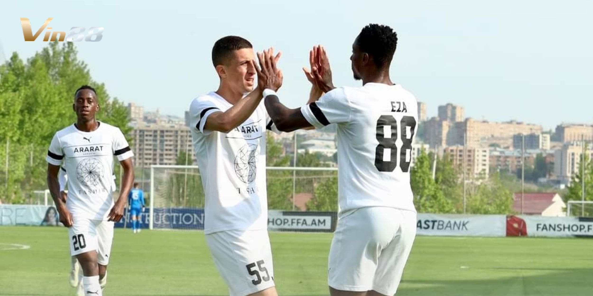 Vin88 chốt kèo hot hôm nay trận Ararat-Armenia vs U. Cluj