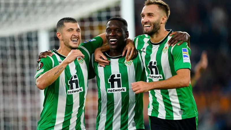 Nhận định bóng đá Elche vs Real Betis uk88