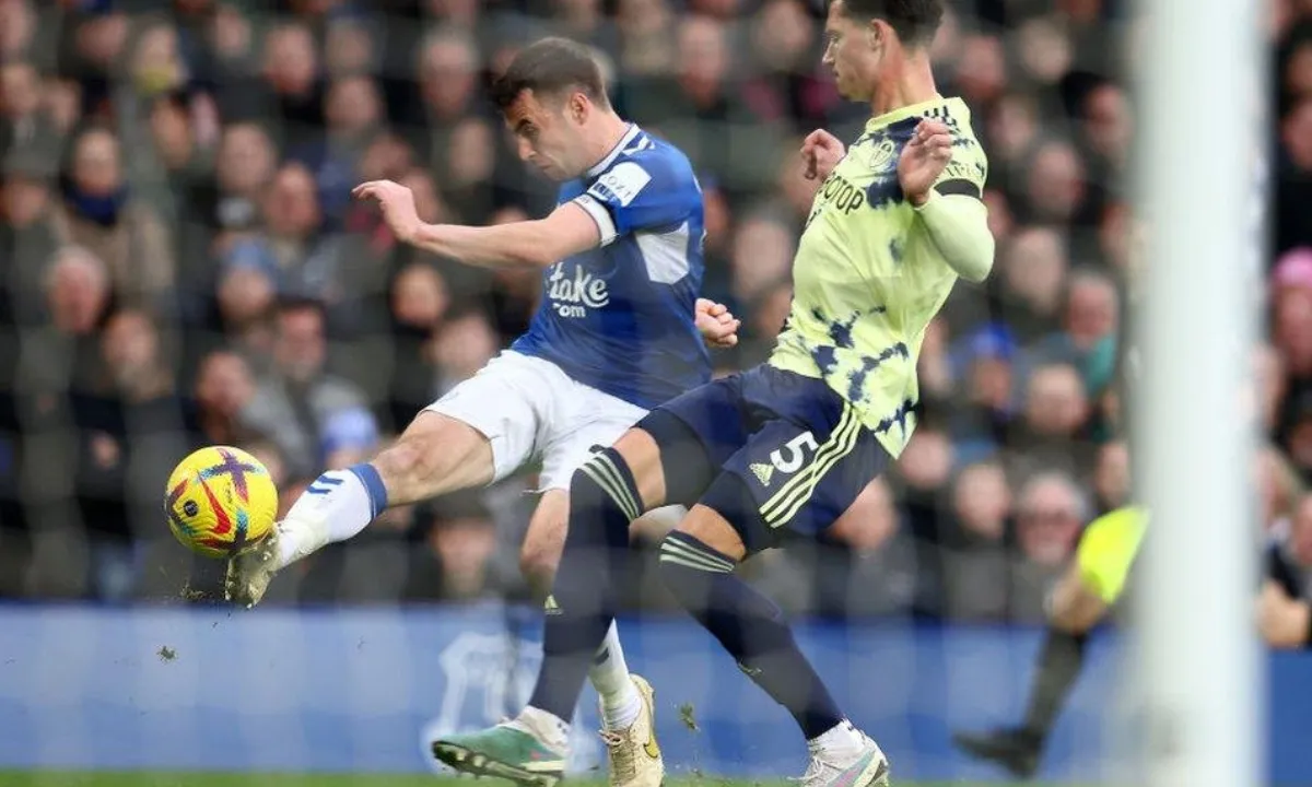 Phân tích phong độ Leeds vs Everton