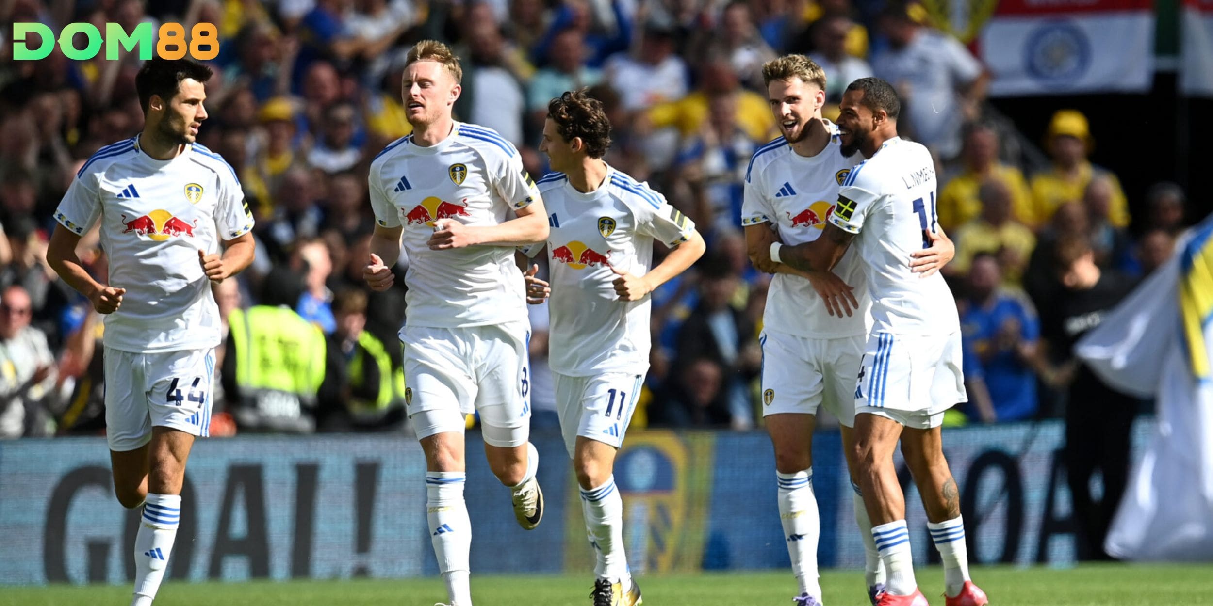 Leeds thường gặp khó trước đối thủ chơi phòng ngự số đông