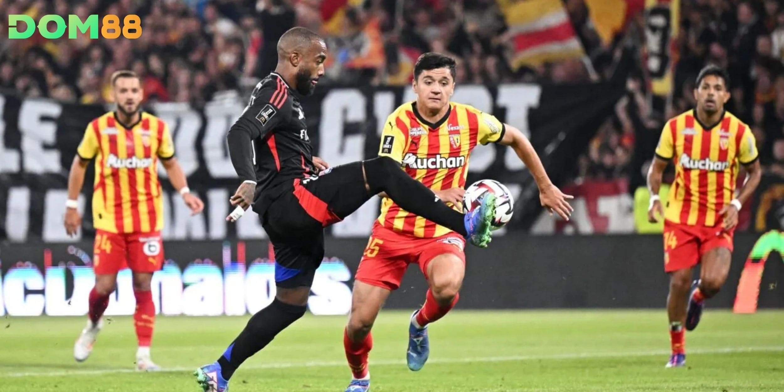 Lịch sử đối đầu Lens vs Olympique Lyonnais